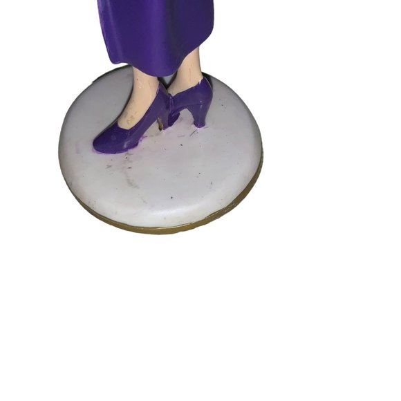 The Hamilton Collection Blessed by the Spirit Lady Figurine - Picture 5 of 14